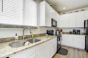 The Cozy Oak - 4BR Family Home