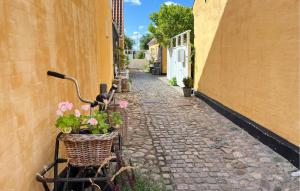 2 Bedroom Stunning Home In Sæby