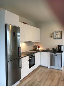 New, bright and spacious 1 bedroom apartment