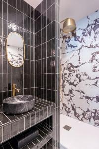 Studio Art Déco Escapade Élégante et Raffinée