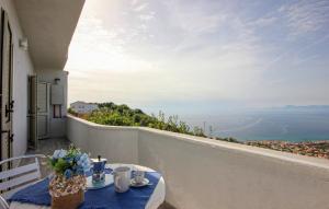 1 Bedroom Amazing Apartment In Castellabate