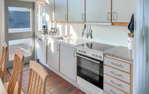 Nice Home In Aabenraa With Swimming Pool