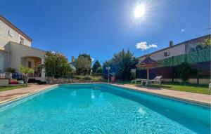 Awesome Home In Aramon With Outdoor Swimming Pool