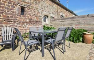 Maison Entre Terre Et Mer