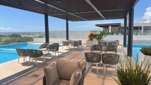 SERENADA-IPANA Luxury Suites by Caribe Rentas