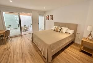 1 Amplia y Exclusiva Vivienda con Terraza