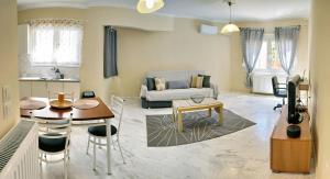 Apartment with Modern Aesthetics