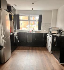 Sofis Stay, Cosy 3 bed house, 5 mins Walk to Leeds City Centre