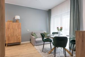 Jaworska One-Bedroom Apartment - ProperUNIT