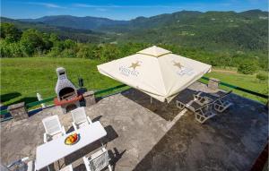 Amazing Home In Podstene