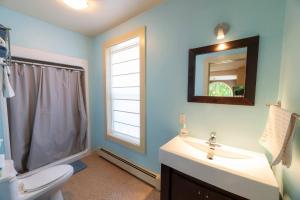 Stylish 1 bedroom ap in downtown