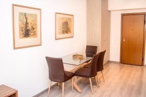 Beachside Bliss Central 1-Bedroom in Glyfada