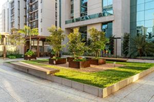 Vista Park Hplus Long Stay