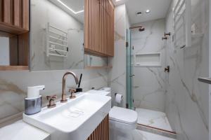 3 min a pé da Praia do Leblon, vista verde