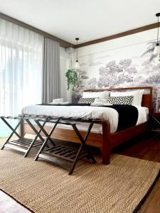 Thong Lo 3BR Home 75in SmartTV Netflix - Quiet Home in the City Center