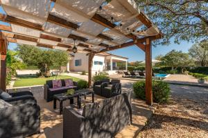 Casa Kamber with pool