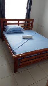 cutesy 3 bedroom apartment