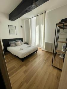 Les Halles 2 - Central - Lumineux - Spacieux - Fibre