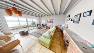 Peaceful Lakefront Living, your Buchillon Retreat! LR23B