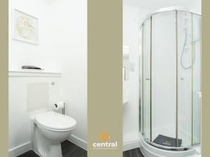 Bellfield - Walk away from Dundee University - 2 Bedrooms - 2 Bathrooms - 2 King Beds - Smart TVs - Fully Equipped - Parking - Close to City Centre - CENTRAL SERVICED APARTMENTS x CENTRAL SHORT LETS