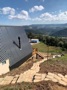 Chalé Alto do Morro 2 - conforto e vista deslumbrante