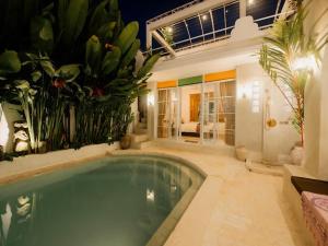 Pabuan villa, private & ethnic