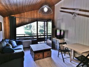 Superbe Studio Mezzanine Rénové au Cœur du Grand Bornand – 4 Couchages, Balcon, Proche Commerces et Ski - FR-1-458-162