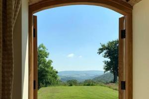 1 Bed Cottage - Sleeps 2 Parking Wifi