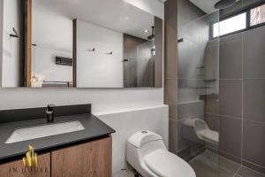 Morph 701 - Spacious apt City View Haven