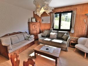 T2 rénové au Grand-Bornand avec balcon, parking et terrasse, 4 pers, proche village - FR-1-458-205