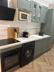 MOON 26 - Appartement Nice 6P