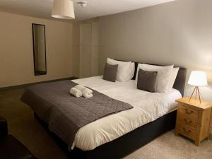 The White Hart Rooms