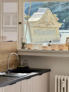 Le Victoria I Balcon & garage, Plein-centre