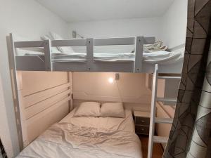 Studio rénové, 4 pers, proche pistes - FR-1-516-207