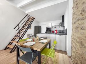 T3 atypique au cœur du village, plages à 10 min