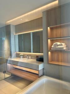 OceanView Alacarte Hạ Long