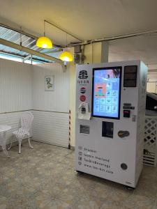 KT MANSION Victory Monument