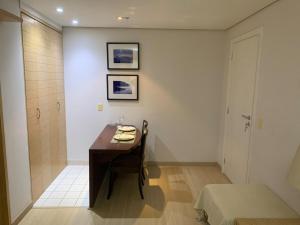 Excelente Apto 2 suítes Moema 1004 Times Square