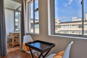 Sea Point Serenity by CTHA