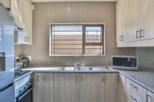 Howard Davis 28B by CTHA