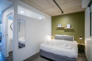 Forty on L 607 by CTHA