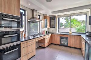 Bayhill Terrace 17 by CTHA