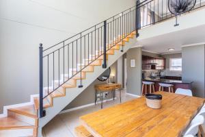 Villa Italia 933 by CTHA