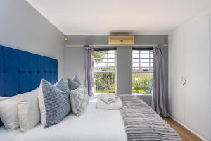 Century on Lake A45 by CTHA