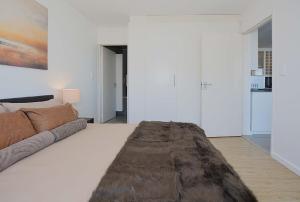 Ocean View B401 by CTHA