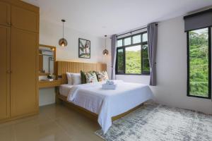 Wink Hill 4 Penthouse Patong Beach 4Beds