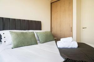 Cozy Stadium Retreat 1BR Nunoa Getaway for 3