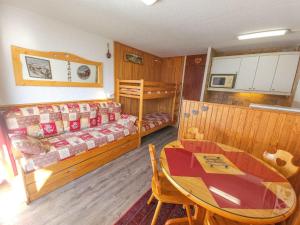 Studio confortable aux Menuires, 3 personnes, balcon sud-ouest - FR-1-452-100