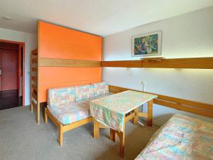 Studio 4 pers au pied des pistes avec balcon, animaux acceptés aux Menuires - FR-1-452-213