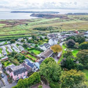 The Studio At Raymond House - Penally - Tenby